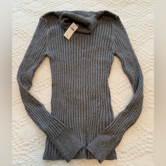 Sparkle Gray GAP Ribbed Turtleneck Sweater - Picture 1 of 5